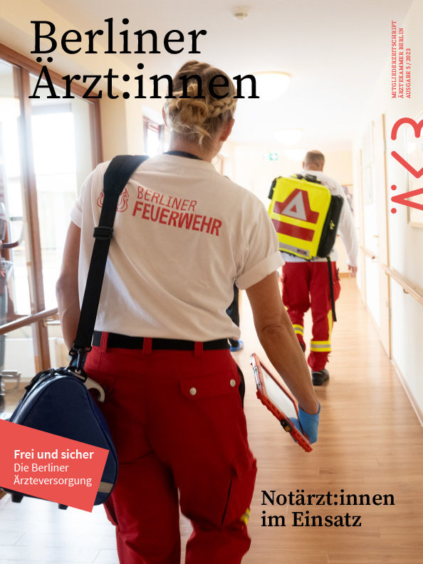 Foto: Anne Schönharting, OSTKREUZ / Ärztekammer Berlin Cover der "Berliner Ärzt:innen", Ausgabe 5/2023