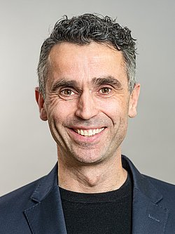 PD Dr. med. Peter Bobbert